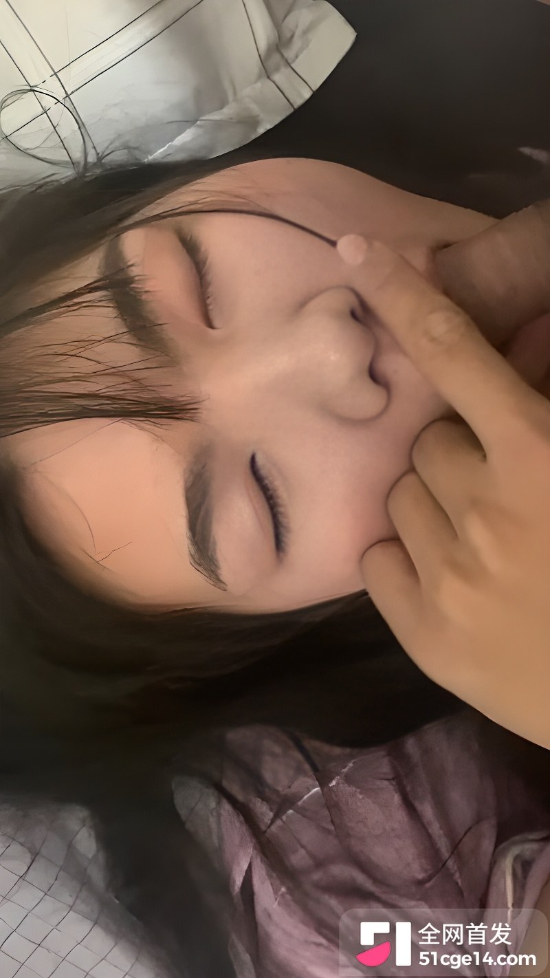yangyim宿舍自慰 1